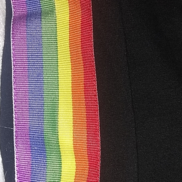 🔥$8 SALE PROUD PRIDE MEN'S TANK TOP H&M NWT - Picture 4 of 6